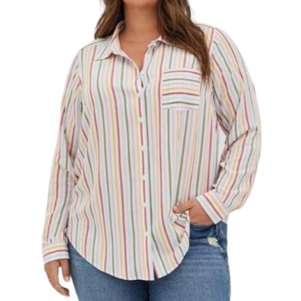 Torrid Size 2 (2X) Lizzie Rainbow Striped Button-Down Shirt in GUC